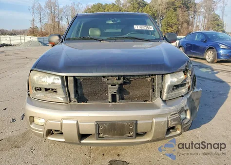 2003 Chevrolet Trailblazer z USA, uszkodzony, nr VIN 1GNDT13SX32150967